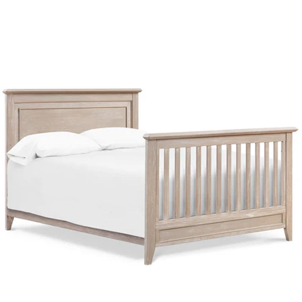 Detailed view of sandbar finish crib slats on the Beckett rustic 4-in-1 convertible crib, perfect for Eagle Rock and Pasadena homes